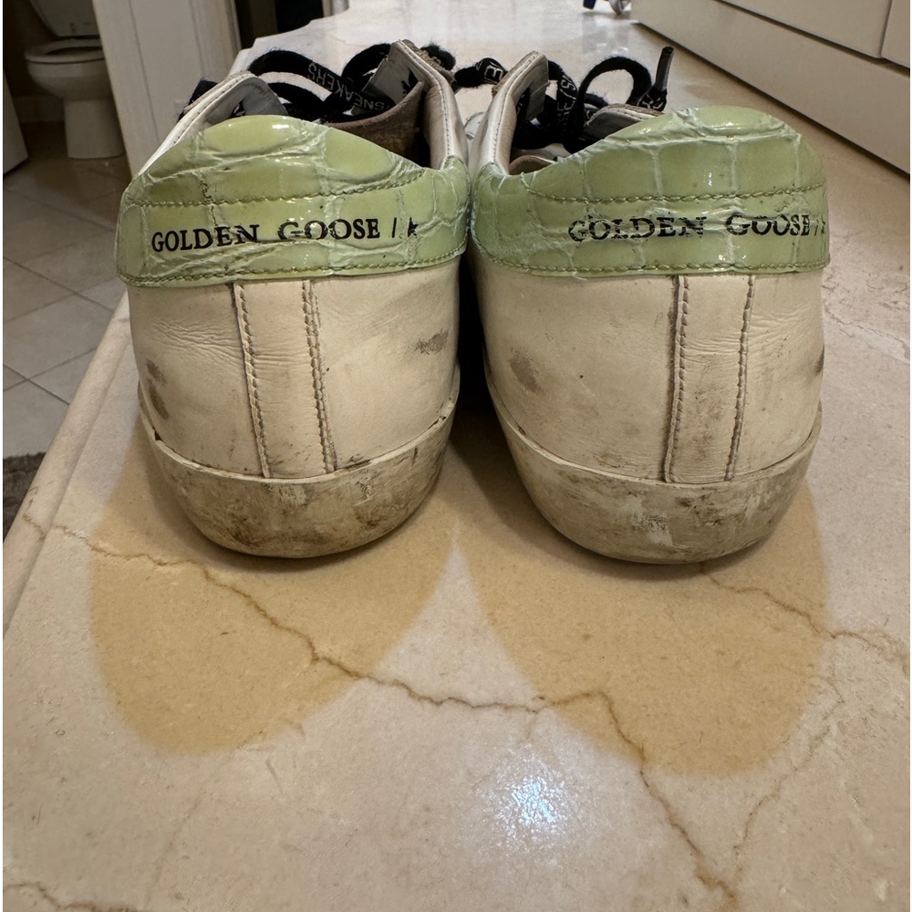 GOLDEN GOOSE- Superstar Leather Sneakers- Amazing Condition - Picture 8 of 10